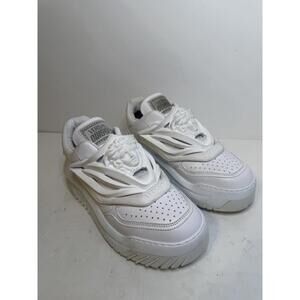 Versace Medusa Leather Sneakers Women’s Sz 39 White Made in Italy No Box